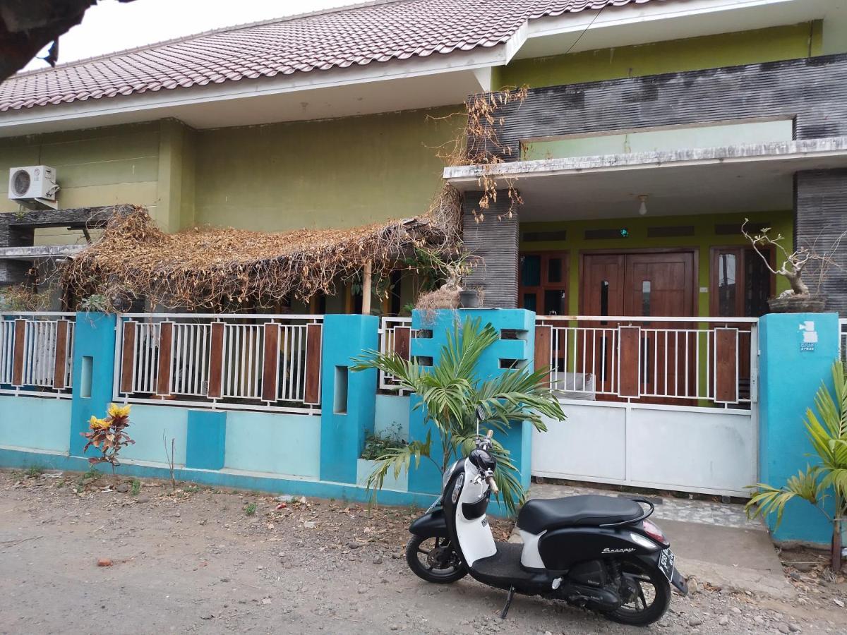 999 Khs 2 Homestay Gilimanuk Bagian luar foto