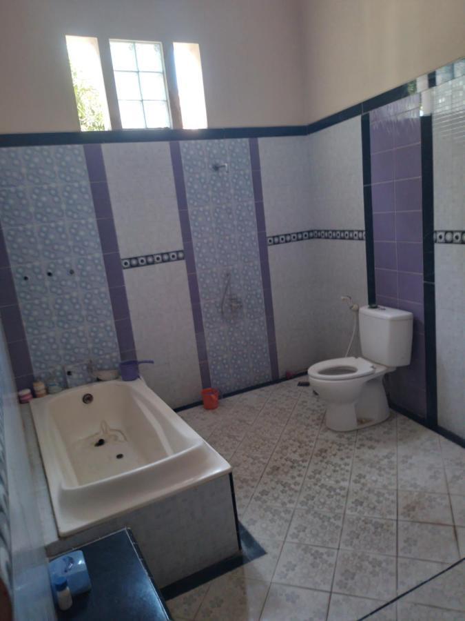 999 Khs 2 Homestay Gilimanuk Bagian luar foto
