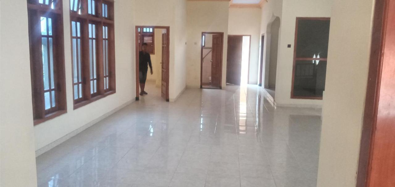 999 Khs 2 Homestay Gilimanuk Bagian luar foto