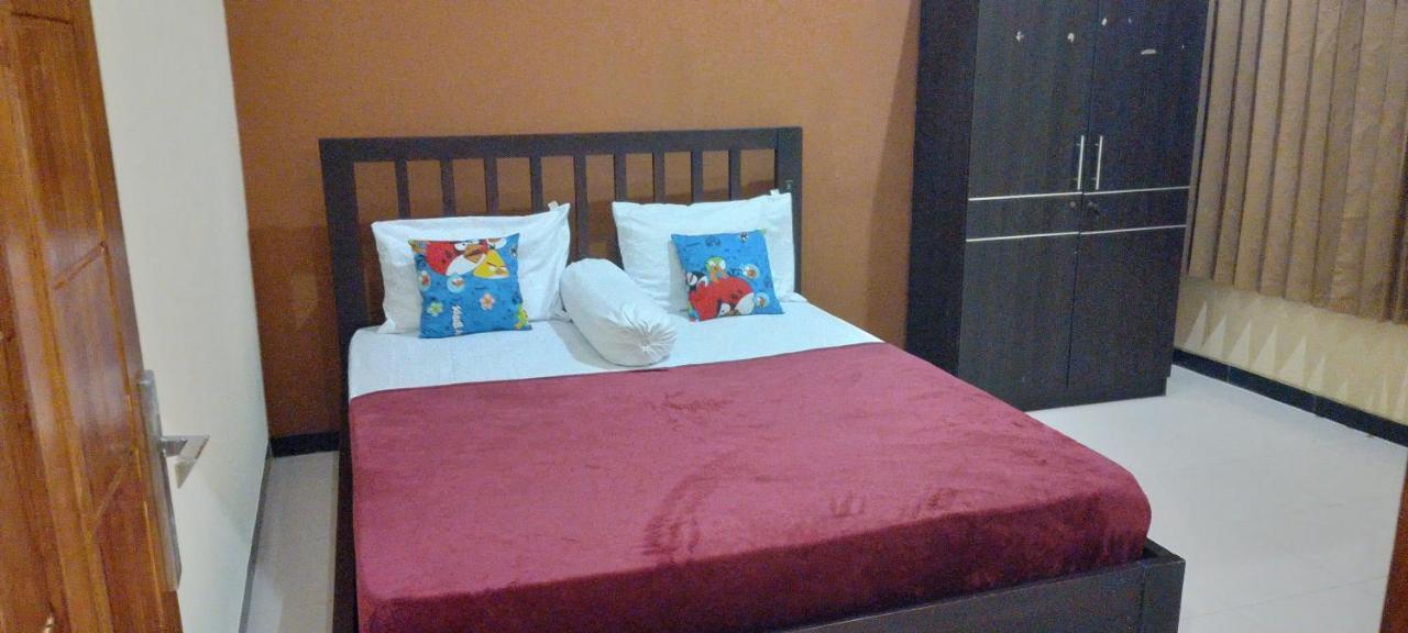 999 Khs 2 Homestay Gilimanuk Bagian luar foto