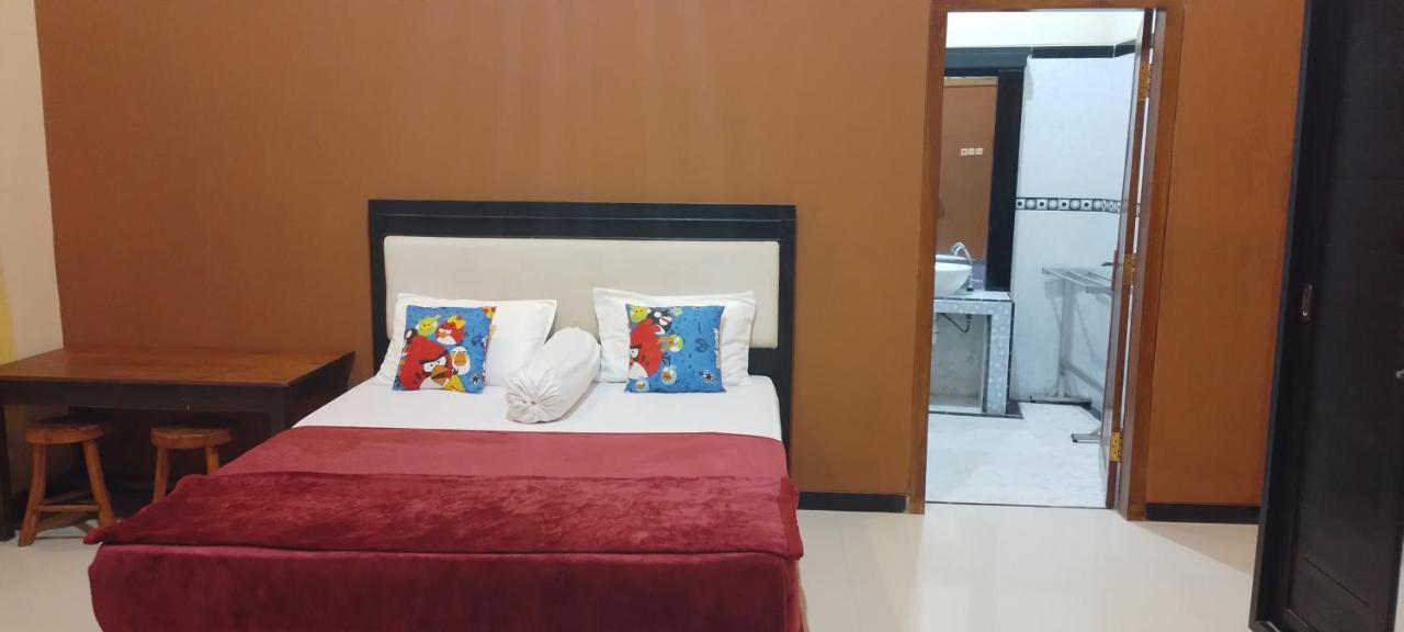999 Khs 2 Homestay Gilimanuk Bagian luar foto