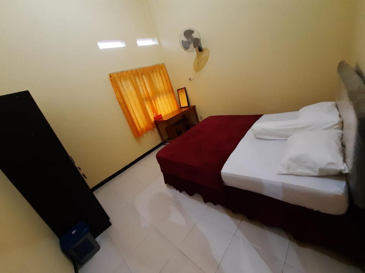 999 Khs 2 Homestay Gilimanuk Bagian luar foto